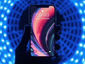 Apple se enfoca en la tecnología MicroLED para fabricar sus propias pantallas y así reducir su dependencia de Samsung y LG