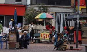 Advierten falta de garantías a vendedores ambulantes en Bogotá