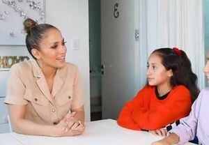 Jennifer Lopez y su hija Emme lucen casi como gemelas en una nueva fotografía