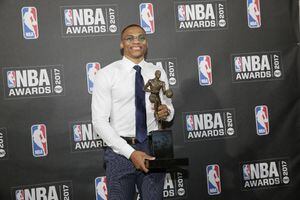 Premios de la NBA: Westbrook es el MVP y Brogdon fue el novato del año