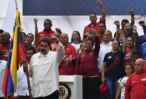 Estados Unidos revocó visas a otros 340 allegados a Maduro