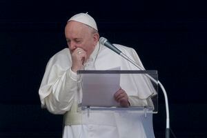 El Papa acepta renuncia de obispo acusado de encubrir abusos