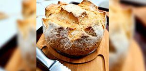 Edu Guedes ensina como fazer um pão italiano com apenas 4 ingredientes