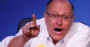 Geraldo Alckmin pede que PSDB tenha 'coragem' de criticar o governo Bolsonaro