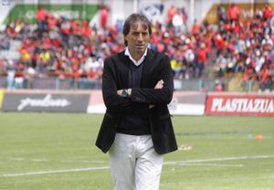 Guillermo Almada se pronunció sobre la posibilidad de dirigir a Liga de Quito en reemplazo de Pablo Repetto