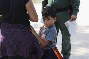 "Me quiero ir con mi mamá": los desgarradores audios de los llantos y gritos de los niños migrantes separados de sus padres por la política de Trump