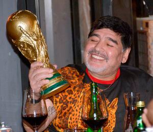 Fiscal de Argentina dice que Maradona falleció de causa natural y sin signos de violencia