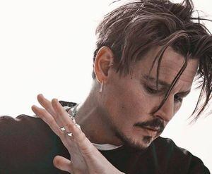 Johnny Depp acusa a Amber Heard de serle infiel con Elon Musk y la demanda por 50 millones de dólares