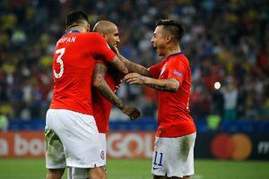 La Generación Dorada de la Roja vuelve a golpear la historia, vence al VAR y en los penales saca a Colombia de la Copa América