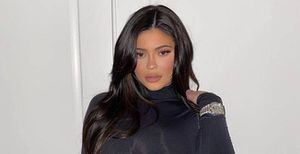 Kylie Jenner presume sus costosos tenis durante la cuarentena