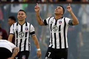 Cambia la camiseta: las marcas que quieren vestir a Colo Colo desde 2019