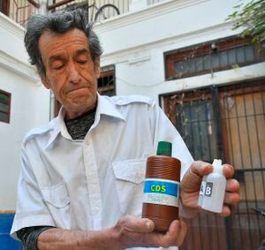 El dióxido de cloro y su polémico uso en un país latinoamericano para tratar el coronavirus
