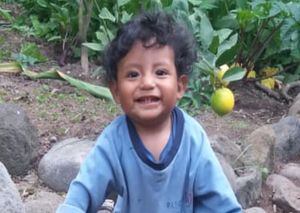 Policía activa 'Alerta Emilia' en la búsqueda de niño desaparecido en Ambato