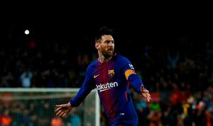 Messi volvió a "modo Dios" y entregó un nuevo recital de goles en el invicto Barcelona
