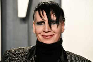 Ao menos 5 mulheres acusam Marilyn Manson de abuso sexual e psicológico