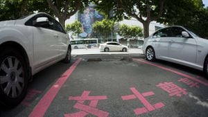 Hong Kong logra otro récord mundial: el estacionamiento más caro cuesta $442 millones
