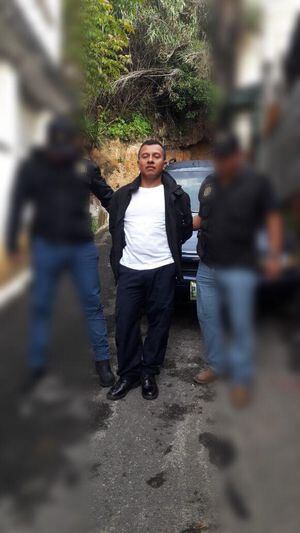 Capturan a policía municipal de Mixco señalado de agresión sexual