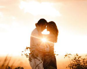Horóscopo cigano: os signos mais intensos no amor e relacionamentos