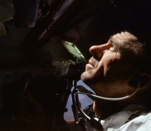 Muere a los 90 años Walter Cunningham, el último astronauta que quedaba de la misión Apolo 7