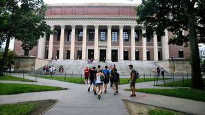 EEUU deja sin efecto la suspensión de visas para estudiantes extranjeros