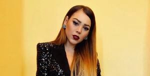 Danna Paola lució una chamarra de denim con perlas en la última transmisión de 'La Academia'