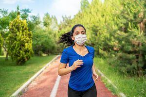 Coronavirus: el gráfico de riesgo de contagio según la actividad que hagas