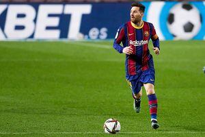 Messi sella un día histórico con un verdadero golazo
