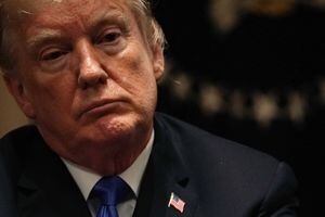 Trump se queda solo: fuga de colaboradores golpea a la Casa Blanca
