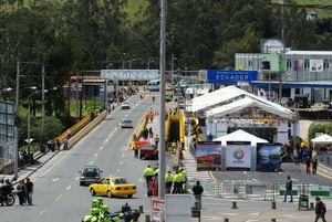 Lenín Moreno anunció que "pronto" estará en marcha el protocolo para el transporte terrestre seguro entre Ecuador y Colombia