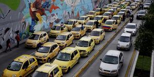 Convocatoria de 'Día Sin Taxi' cobra fuerza por redes sociales