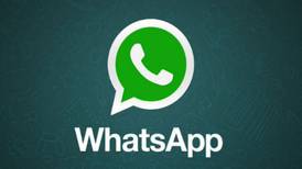 Qué significa el emoji de la persona con los brazos cruzados en WhatsApp