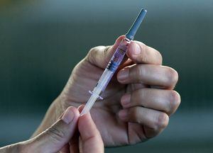 Pfizer anuncia que su vacuna contra el coronavirus alcanzó el 95% de efectividad