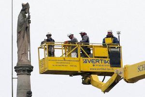 Qué tesoros y reliquias se salvaron y cuáles no del devastador incendio de la catedral de Notre Dame en París