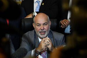 Caucus PNP en la Cámara elige a ‘Johnny’ Méndez como portavoz de la minoría