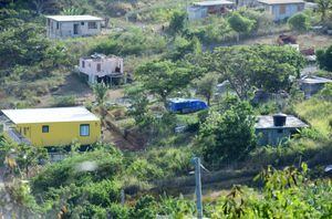 Líderes comunitarios en Vieques exigen ayuda al gobierno central ante restricciones del COVID-19