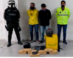 Quito: Transportaban droga camuflados de repartidores de comida