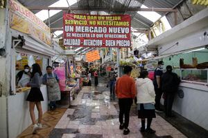 Sedatu cancela obras en el Mercado Amalucan y reduce las del Zócalo