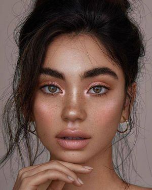 Tonos de sombras para morenas que serán tendencia esta temporada