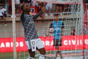Revelan los duros inicios de Fabián Castillo en el fútbol: “Hubo que educarlo en todo lo básico, también estuvo con una familia sustituta”