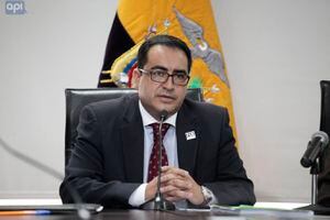 Fiscalía aclara motivo de renuncia de Paúl Pérez Reina