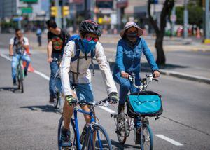 Anuncian ciclovía permanente en vialidad más importante de León