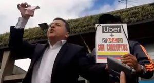 Bajo esta condición Hugo Ospina se iría a trabajar a Uber