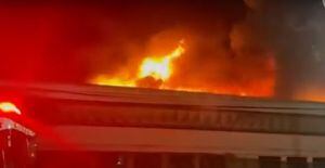 Imagens de incêndio em galpão da Cinemateca Brasileira em São Paulo tomam as redes sociais; confira