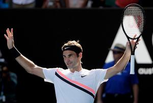Federer sigue intratable y en tres sets se metió en los cuartos del Abierto de Australia