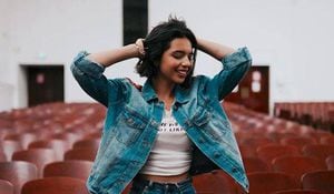 5 formas de llevar el cabello corto al estilo de Ángela Aguilar