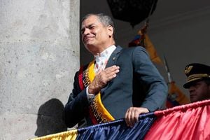 Rafael Correa quiere volver para defender al Ecuador