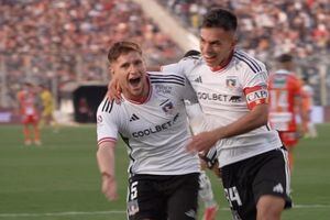“Hay que tratar de estar a la altura”: Leo Gil asegura que Colo Colo aún tiene “posibilidades” de alcanzar el bicampeonato
