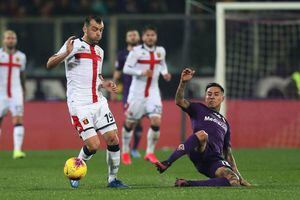 Erick Pulgar dijo presente en vistoso empate de la Fiorentina ante el Genoa por Serie A
