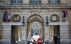 Hospital de París cancela campaña que ofrecía 50 euros por donar heces por éxito viral