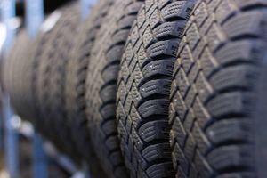 Piden atender problema del descarte de 4.7 millones de neumáticos al año